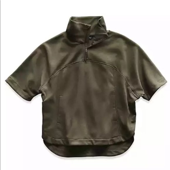 The North Face Women’s Slacker Short Sleeve Poncho - Picture 2 of 5